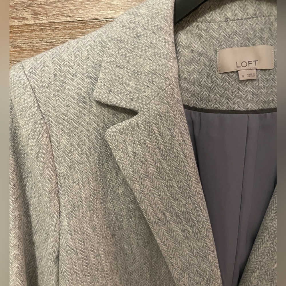 Loft one button blazer w/ elbow patches sz 8